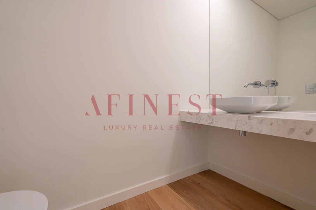 Apartamento T2 para Venda em Campolide Foto 40