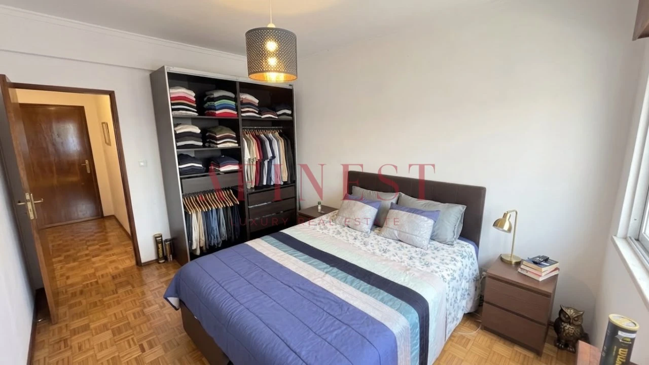 Apartamento T2 para Arrendamento em Odivelas Foto 6