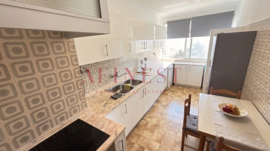 Apartamento T2 para Arrendamento em Odivelas Foto 9