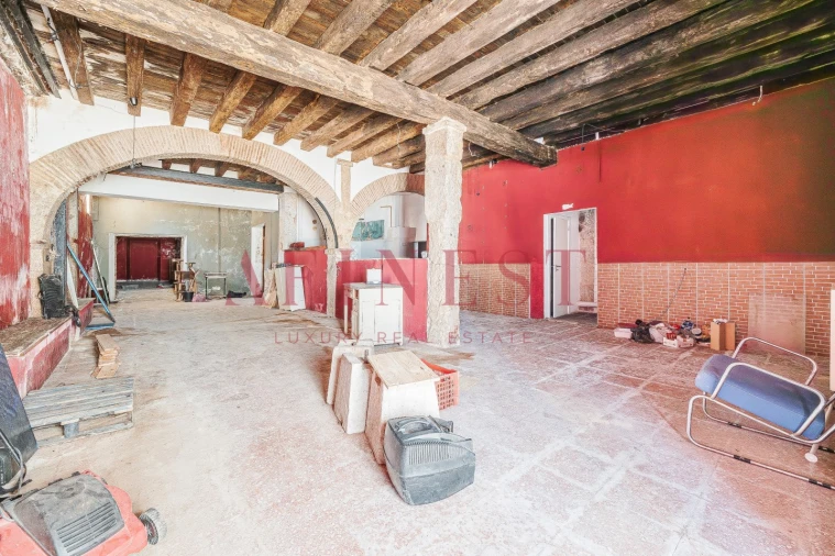 Prédio para Venda em Beato Foto 27
