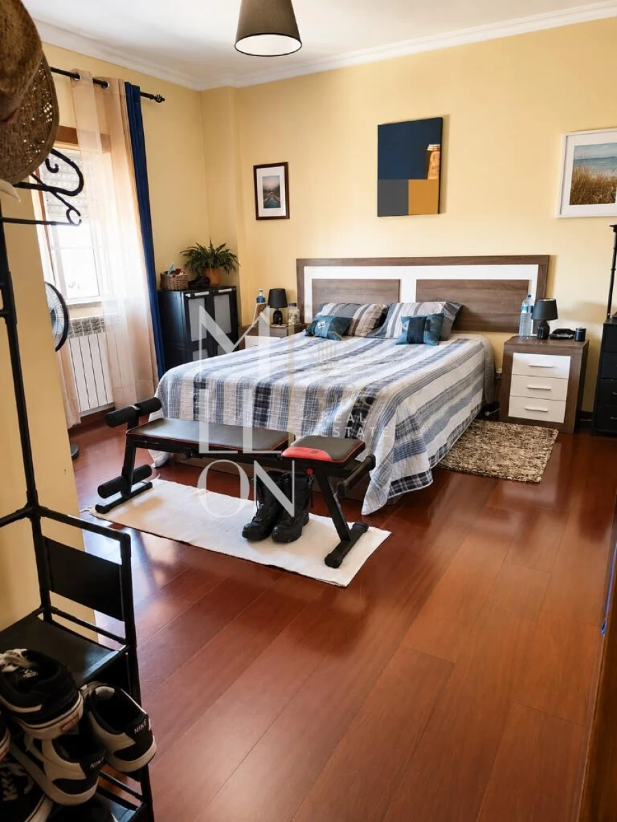 Apartamento T3 para Venda em Avelãs de Ambom e Rocamondo Foto 6
