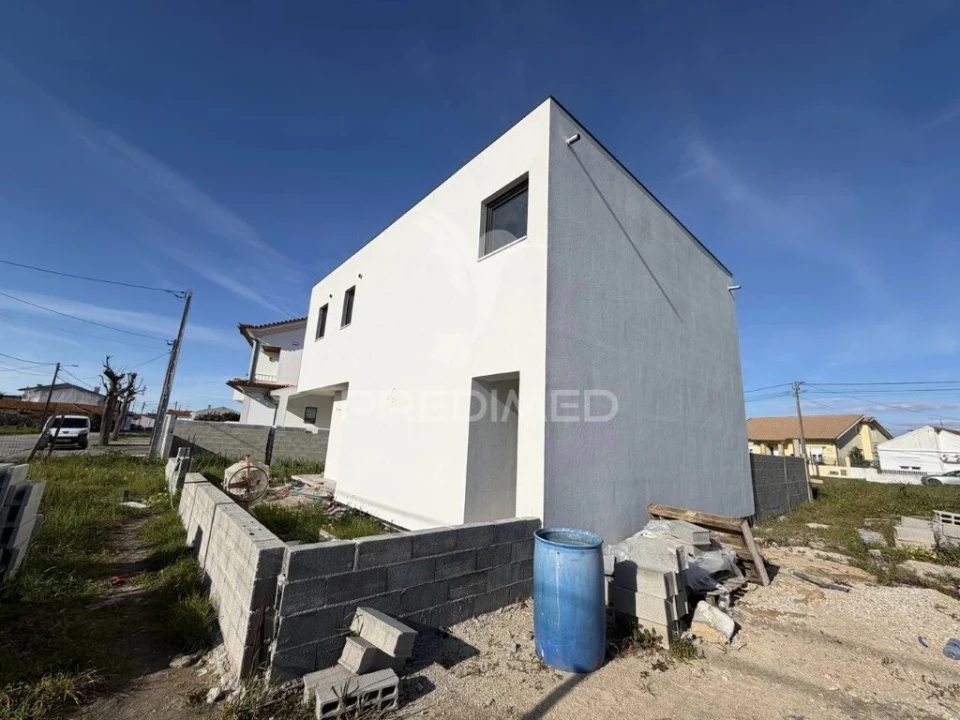 Moradia T3 para Venda em Gafanha da Nazaré Foto 2