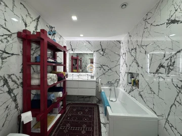 Moradia T5 para Venda em Carvoeira