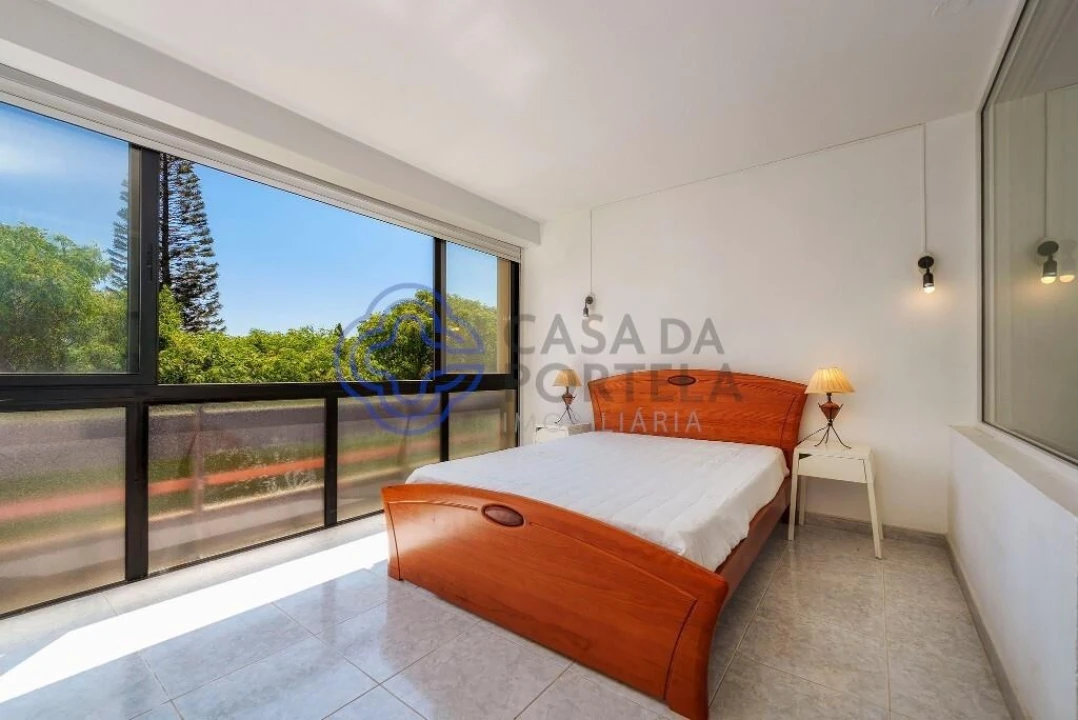Apartamento para Venda em Quarteira Foto 10