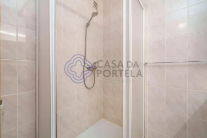Apartamento para Venda em Quarteira