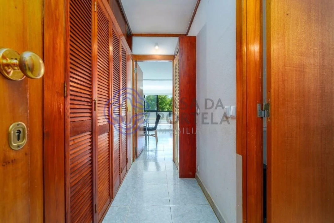 Apartamento para Venda em Quarteira Foto 22