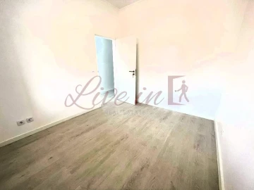 Moradia T2 para Venda em Funchal (São Pedro)