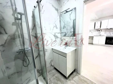 Moradia T2 para Venda em Funchal (São Pedro)