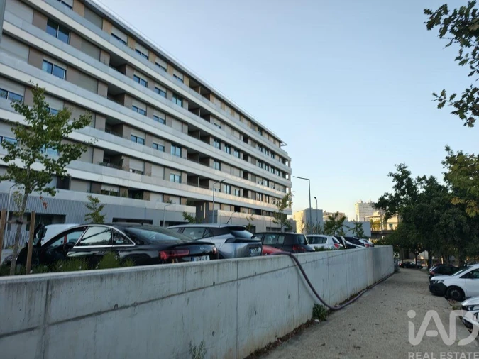 Apartamento T1 para Venda em Cidade da Maia Foto 7