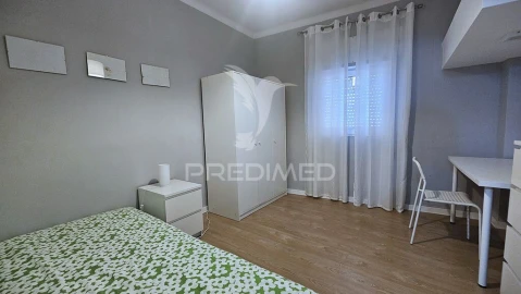 Moradia T2 para Venda em Ribeira de Nisa e Carreiras