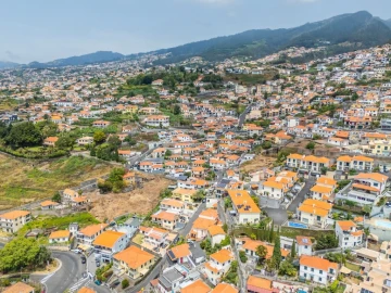 Moradia T3 para Venda em Imaculado Coração de Maria