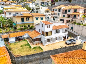 Moradia T3 para Venda em Imaculado Coração de Maria
