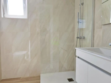 Apartamento T3 para Venda em Póvoa de Varzim, Beiriz e Argivai