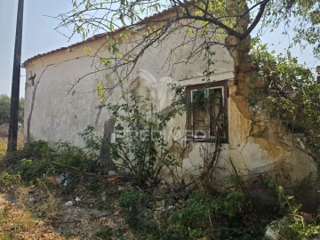 Quinta T2 para Venda em Casével e Vaqueiros