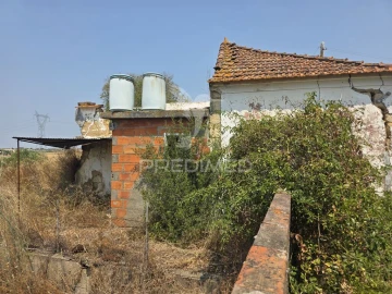Quinta T2 para Venda em Casével e Vaqueiros