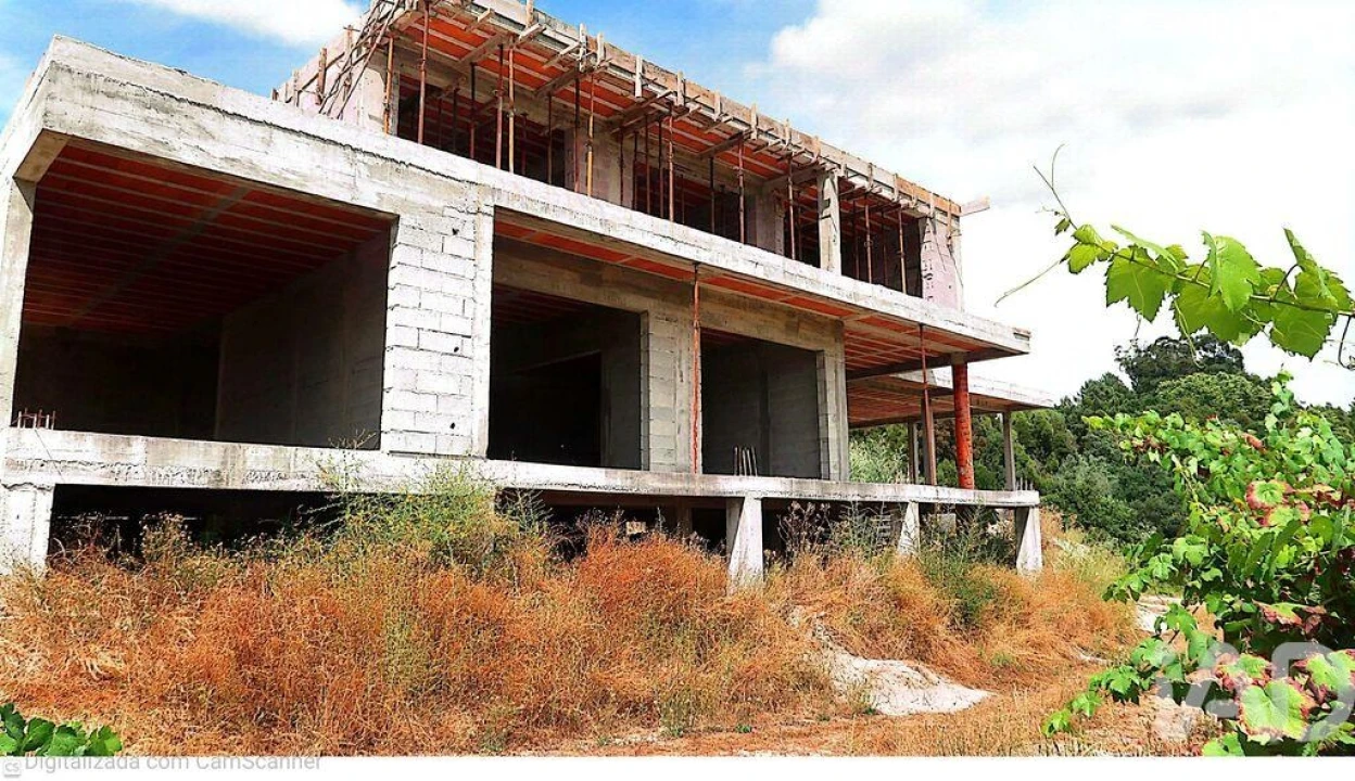 Moradia T4 para Venda em Amarante (São Gonçalo), Madalena, Cepelos e Gatão Foto 8