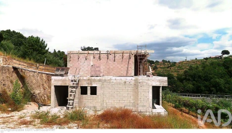 Moradia T4 para Venda em Amarante (São Gonçalo), Madalena, Cepelos e Gatão