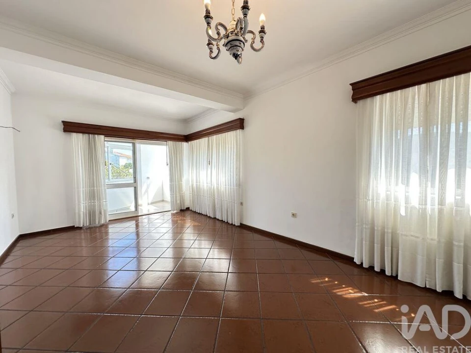 Apartamento T2 para Venda em Carvalhal Foto 1