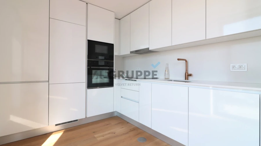 Apartamento T2 para Arrendamento em Glória e Vera Cruz
