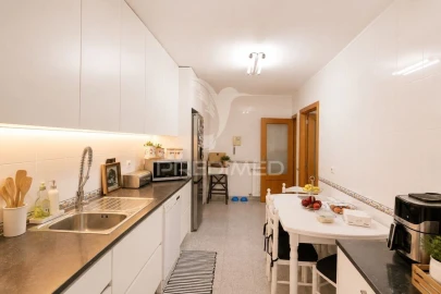 Apartamento T2 para Venda em Alfena