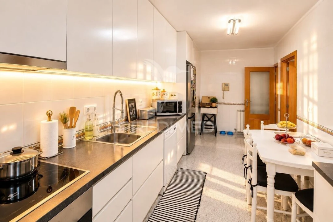 Apartamento T2 para Venda em Alfena Foto 19