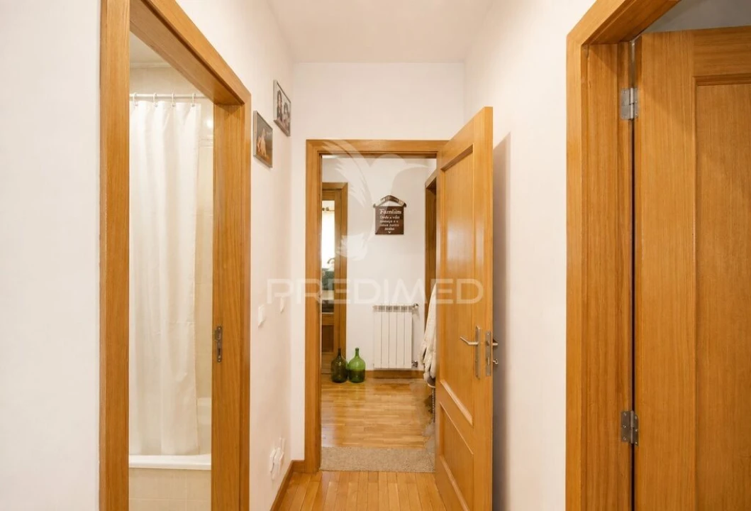 Apartamento T2 para Venda em Alfena Foto 18