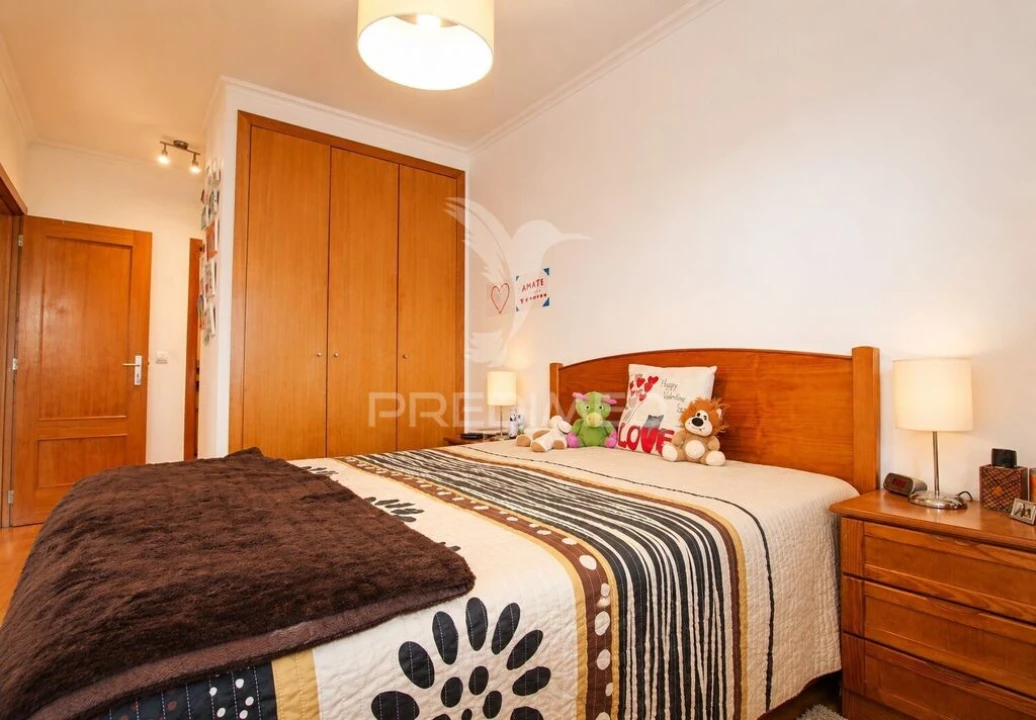 Apartamento T2 para Venda em Alfena Foto 10