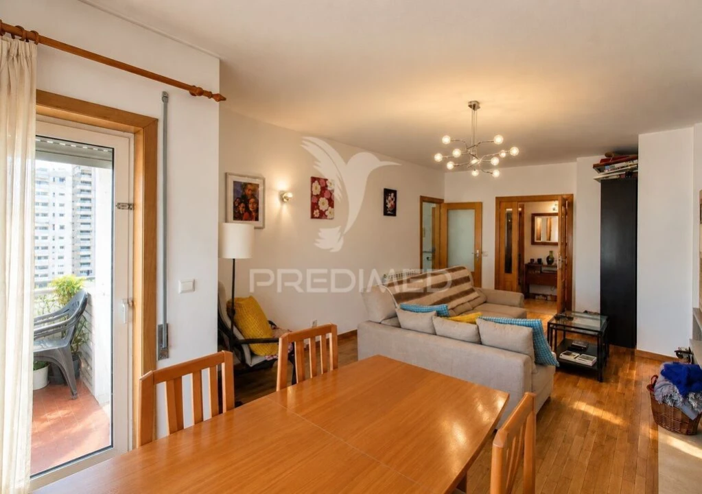 Apartamento T2 para Venda em Alfena Foto 4