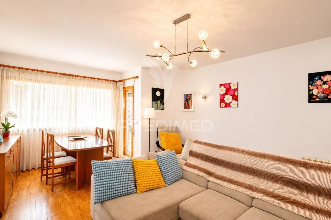 Apartamento T2 para Venda em Alfena Foto 5