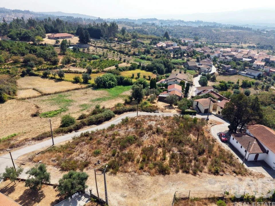 Terreno para Venda em Mangualde, Mesquitela e Cunha Alta Foto 1