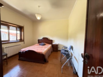 Moradia T4 para Venda em Oiã