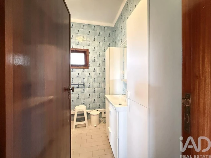 Moradia T4 para Venda em Oiã Foto 16