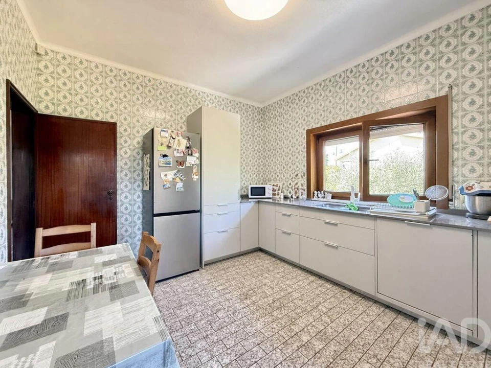 Moradia T4 para Venda em Oiã Foto 8