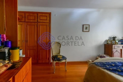 Apartamento T3 para Venda em Massamá e Monte Abraão