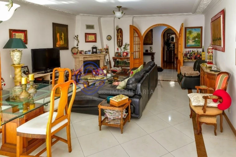 Apartamento T3 para Venda em Massamá e Monte Abraão Foto 14
