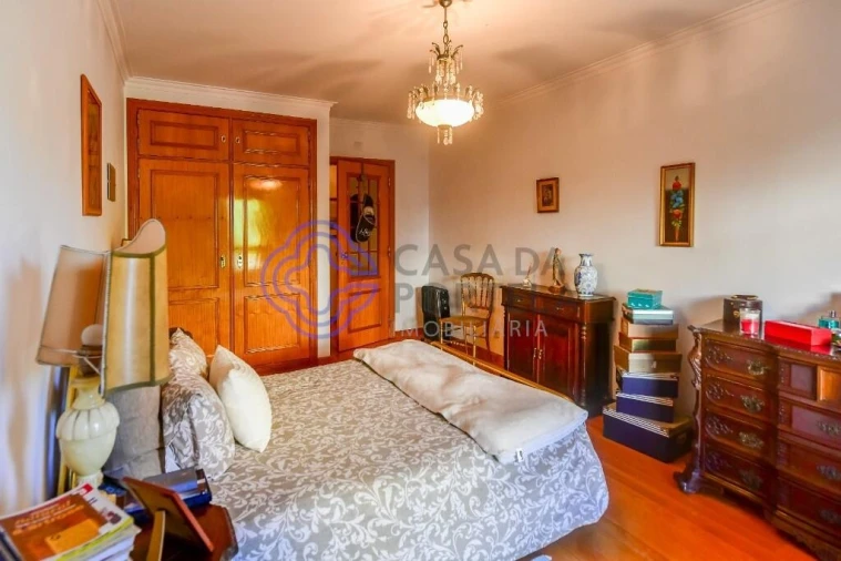 Apartamento T3 para Venda em Massamá e Monte Abraão Foto 39