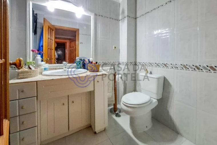 Apartamento T3 para Venda em Massamá e Monte Abraão Foto 30