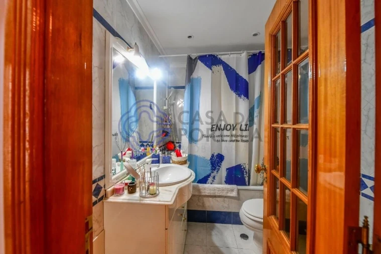 Apartamento T3 para Venda em Massamá e Monte Abraão Foto 36
