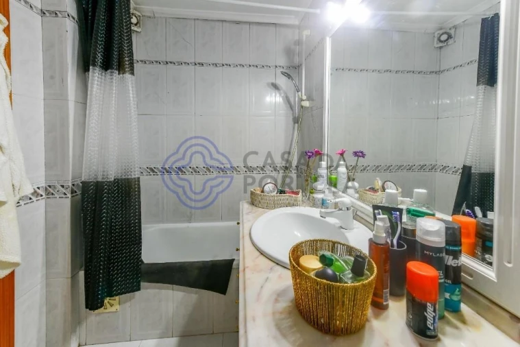 Apartamento T3 para Venda em Massamá e Monte Abraão Foto 31