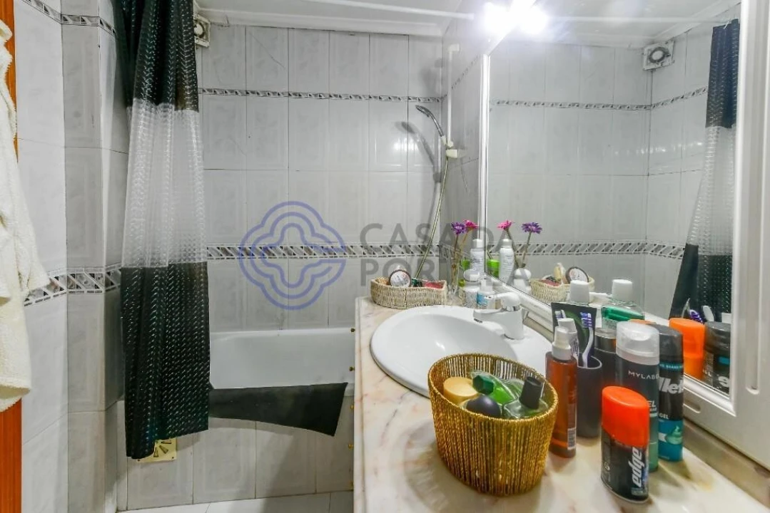 Apartamento T3 para Venda em Massamá e Monte Abraão Foto 31