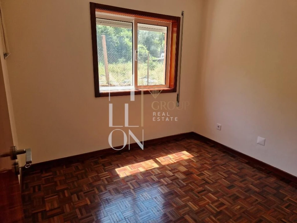 Moradia T4 para Venda em Cedrim e Paradela Foto 24