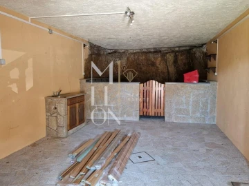 Moradia T4 para Venda em Cedrim e Paradela