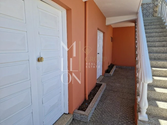 Moradia T4 para Venda em Cedrim e Paradela Foto 3