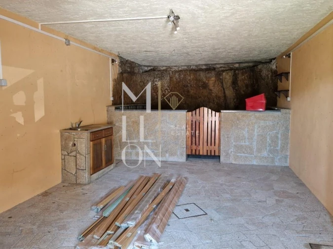 Moradia T4 para Venda em Cedrim e Paradela Foto 16