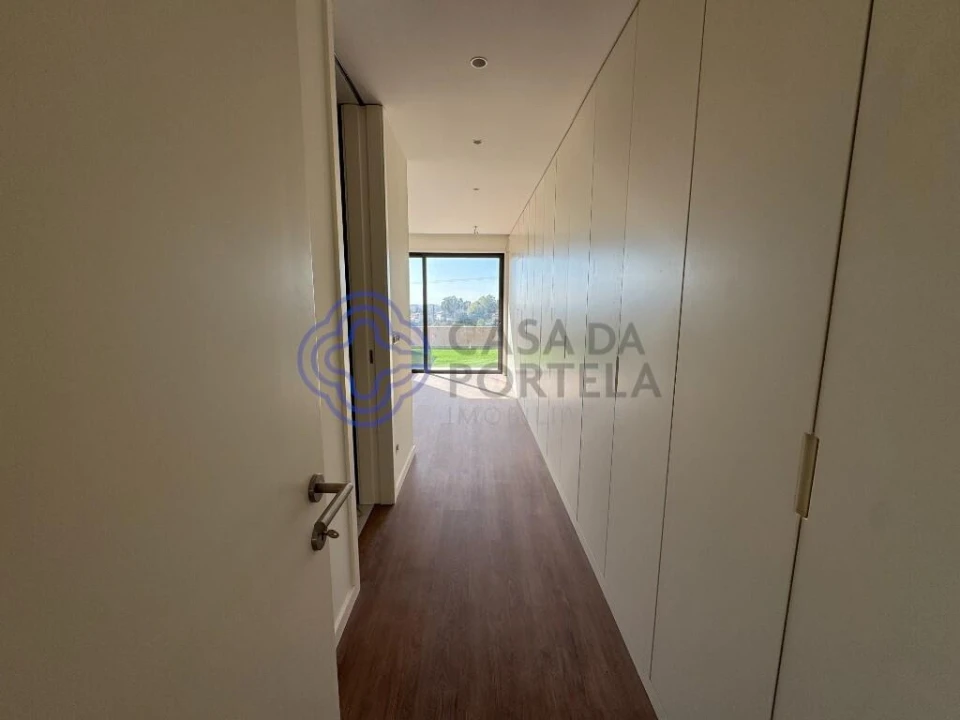 Moradia T3 para Venda em Escapães Foto 41