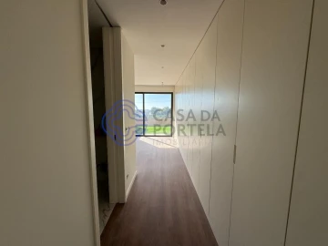 Moradia T3 para Venda em Escapães