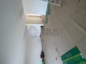 Moradia T3 para Venda em Escapães