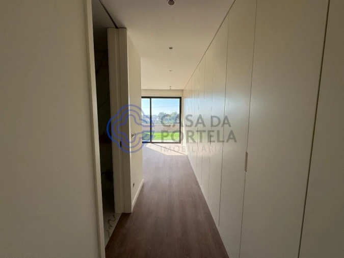 Moradia T3 para Venda em Escapães Foto 46