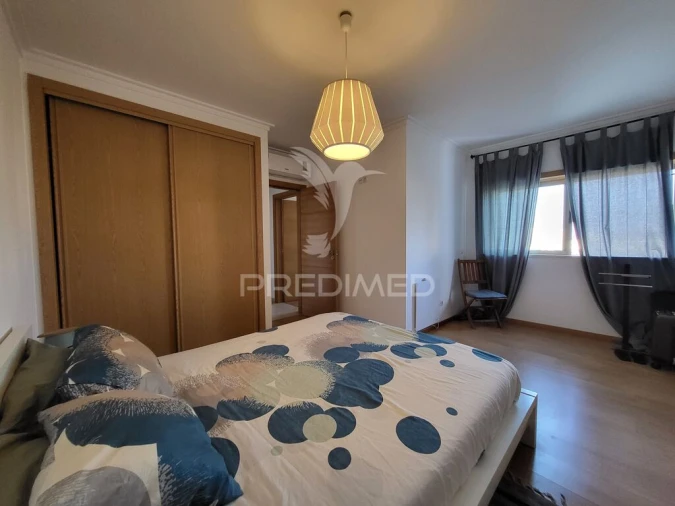 Apartamento T2 para Venda em Portimão Foto 11