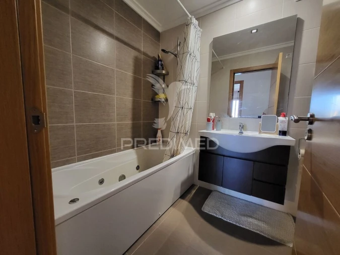 Apartamento T2 para Venda em Portimão Foto 19